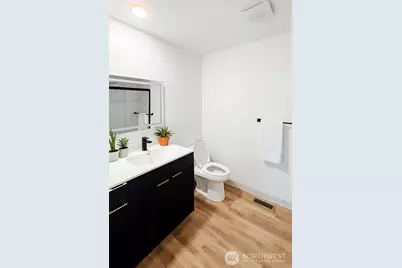 131 S 106th, Seattle, WA 98168 - Photo 11
