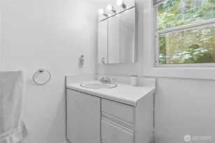 5618 NE Arrowhead Pl, Poulsbo, WA 98370 - Photo 13