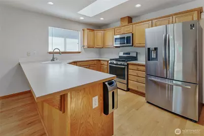 12618 Naomilawn Drive SW, Lakewood, WA 98498 - Photo 9