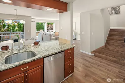 313 7th Avenue S #6, Kirkland, WA 98033 - Photo 11