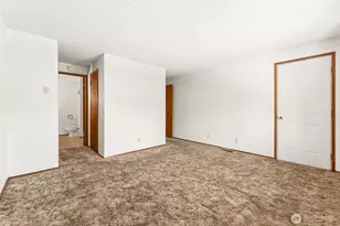 442 E 31st St, Bremerton, WA 98310 - Photo 15