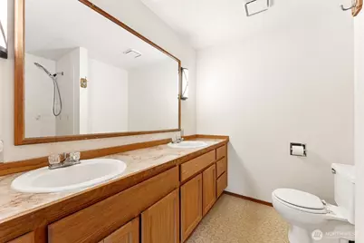 442 E 31st Street #D3, Bremerton, WA 98310 - Photo 17