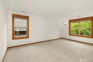 1905 NE 125th St, Seattle, WA 98125 - Photo 11