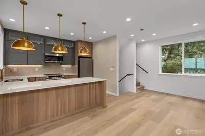 119 NW 112th Street, Seattle, WA 98177 - Photo 3
