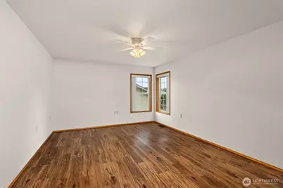108 Carl Sandburg Drive, Centralia, WA 98531 - Photo 13