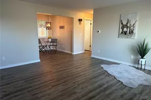 1010 W Pioneer, Puyallup, WA 98371 - Photo 9