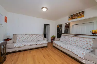 1931 McDougall Avenue, Everett, WA 98201 - Photo 7
