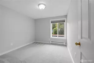 4189 W Lake Sammimish Parkway SE, Bellevue, WA 98008 - Photo 25