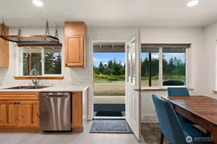 1363 E Crestview Dr, Shelton, WA 98584 - Photo 15