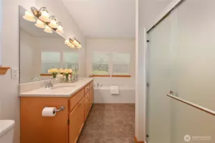 6025 195th Ave E, Bonney Lake, WA 98391 - Photo 15