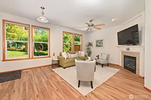 6025 195th Ave E, Bonney Lake, WA 98391 - Photo 9