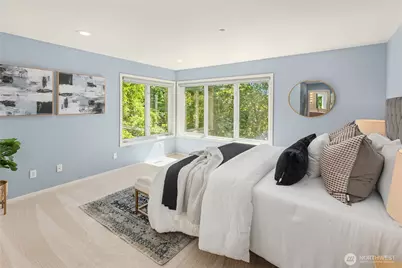 9210 Parkwood Ridge Road, Mercer Island, WA 98040 - Photo 17