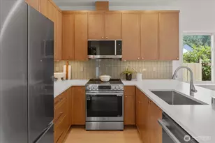 313 SE Andrews St, Issaquah, WA 98027 - Photo 11