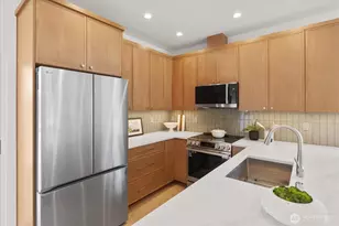 313 SE Andrews St, Issaquah, WA 98027 - Photo 9