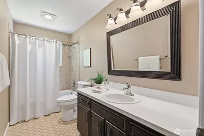 5620 Halls Lake Way, Lynnwood, WA 98036 - Photo 17