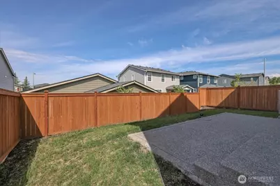 4912 88th Dr NE, Marysville, WA 98270 - Photo 33