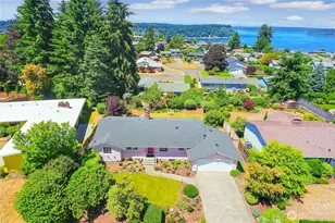1754 N Narrows Dr, Tacoma, WA 98406 - Photo 37