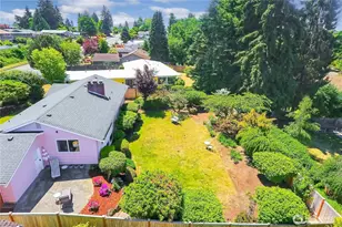 1754 N Narrows Dr, Tacoma, WA 98406 - Photo 33