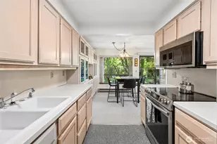 7324 N Skyview Pl, Tacoma, WA 98406 - Photo 3