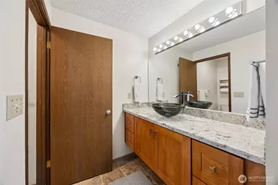 7324 N Skyview Place #E104, Tacoma, WA 98406 - Photo 11