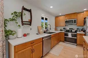 205 Washington Ave S, Eatonville, WA 98328 - Photo 9