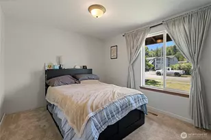 205 Washington Ave S, Eatonville, WA 98328 - Photo 15
