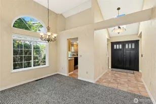 24311 SE 41st Pl, Sammamish, WA 98029 - Photo 7