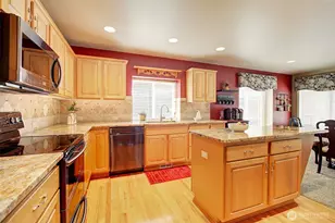 9014 192nd St SE, Snohomish, WA 98296 - Photo 5