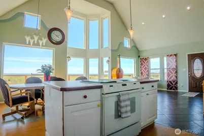 1004 267th Lane, Ocean Park, WA 98640 - Photo 9