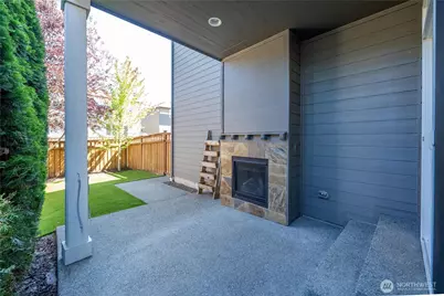 18428 Village Parkway E, Bonney Lake, WA 98391 - Photo 3