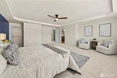18428 Village Parkway E, Bonney Lake, WA 98391 - Photo 19