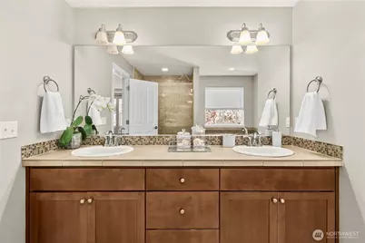 18428 Village Parkway E, Bonney Lake, WA 98391 - Photo 23