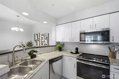 15300 112th Ave NE #B104, Bothell, WA 98011 - Photo 5