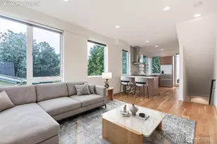 612 N 45th St, Seattle, WA 98103 - Photo 15