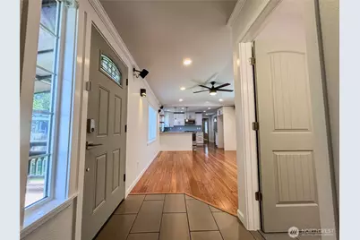 4248 A Street SE #422, Auburn, WA 98002 - Photo 3