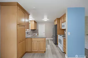 8414 56th St W, University Place, WA 98467 - Photo 11