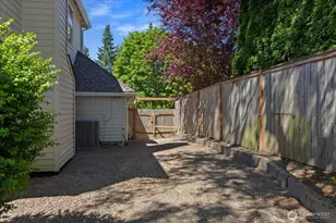 3220 211th St SE, Bothell, WA 98021 - Photo 35