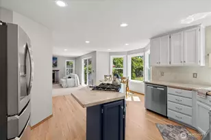 3220 211th St SE, Bothell, WA 98021 - Photo 9