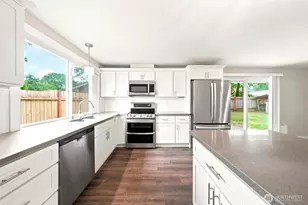 15123 15th Ave S, Spanaway, WA 98387 - Photo 17