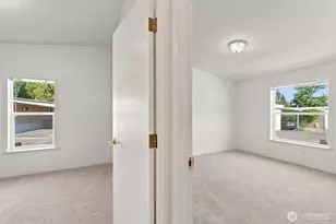 2302 R Street SE, Auburn, WA 98002 - Photo 23