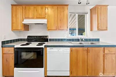 2302 R Street SE #85, Auburn, WA 98002 - Photo 9