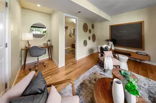 10704 126th Ave NE, Kirkland, WA 98033 - Photo 17