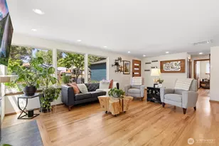 2007 NE 137th St, Seattle, WA 98125 - Photo 5