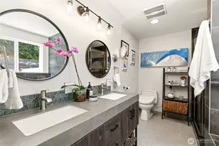2007 NE 137th St, Seattle, WA 98125 - Photo 17