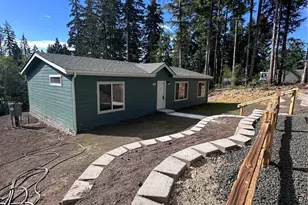 1561 E Trails End Dr, Belfair, WA 98528 - Photo 1