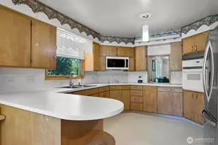 3138 Alderwood, Bellingham, WA 98229 - Photo 3