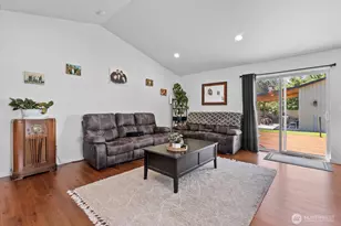31016 W Main St, Lyman, WA 98284 - Photo 9