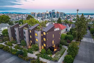 301 Lee St, Seattle, WA 98109 - Photo 1