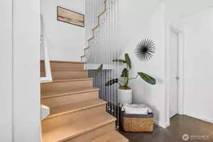 339 16th Ave E, Seattle, WA 98112 - Photo 5