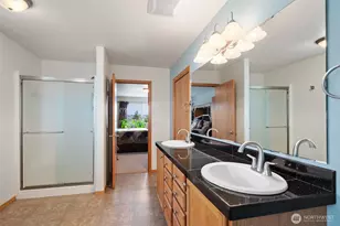 341 E Rainier Ct, Allyn, WA 98524 - Photo 23